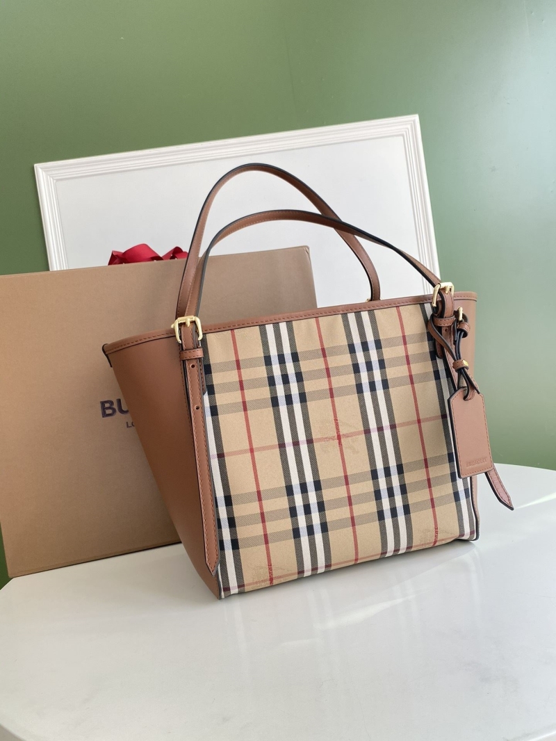 Bv*b*rry shopping bags